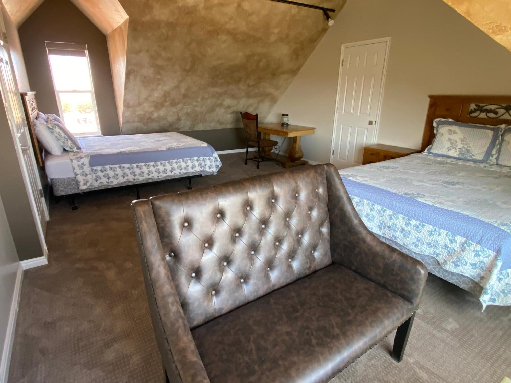 Skyridge Inn Торрі Екстер'єр фото