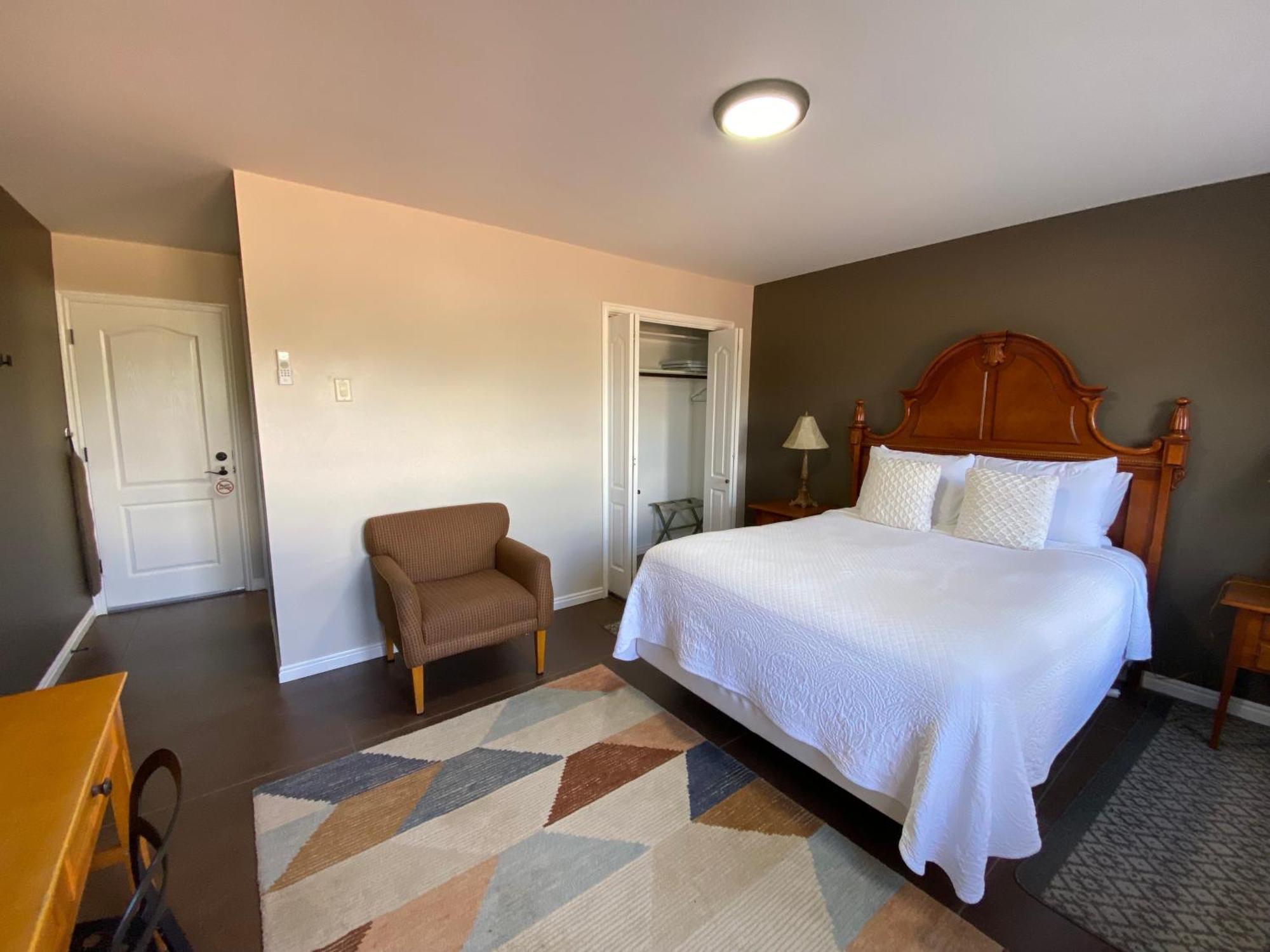 Skyridge Inn Торрі Екстер'єр фото