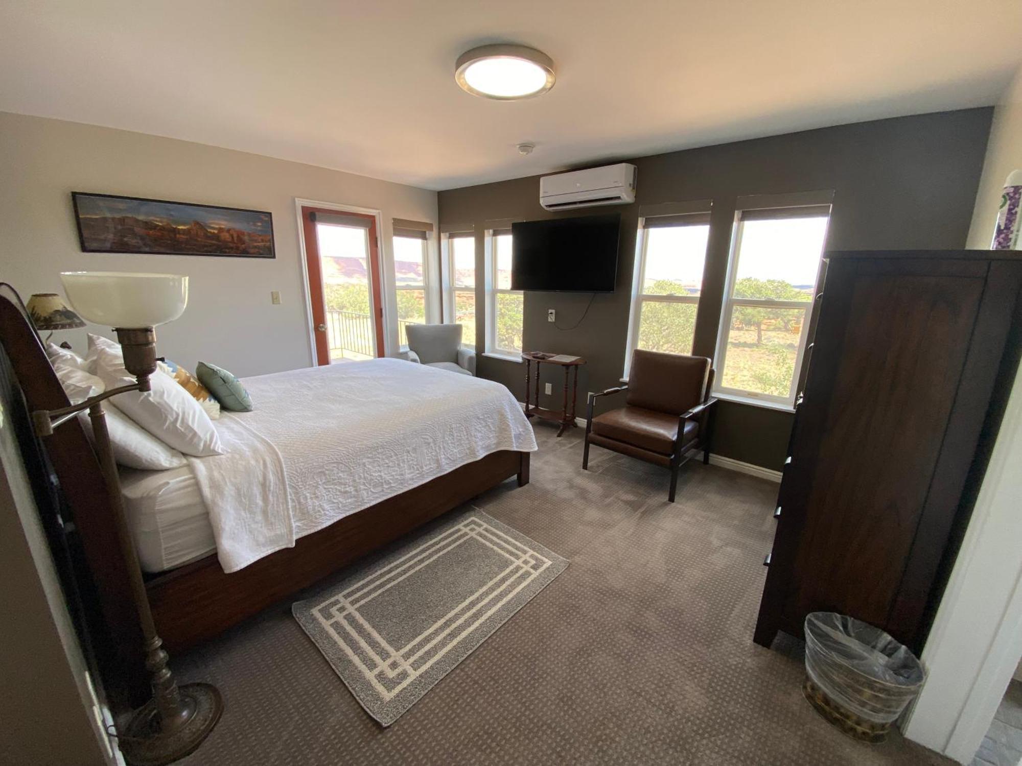 Skyridge Inn Торрі Екстер'єр фото